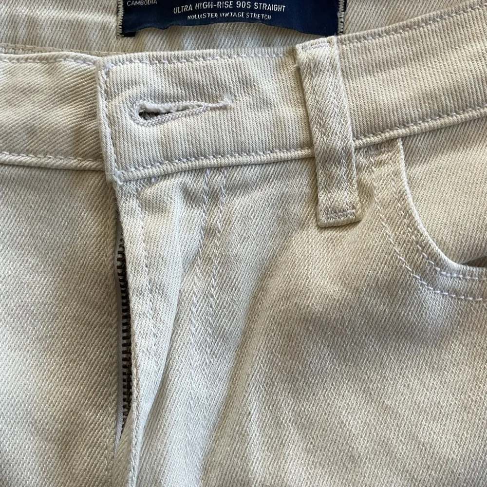 HOLLISTER women’s 90s straight leg jeans 8R NWOT vintage stretch ultra high rise